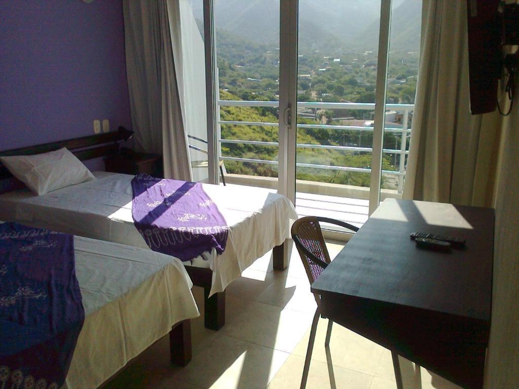 Hotel Bahia تاجانجا الغرفة الصورة
